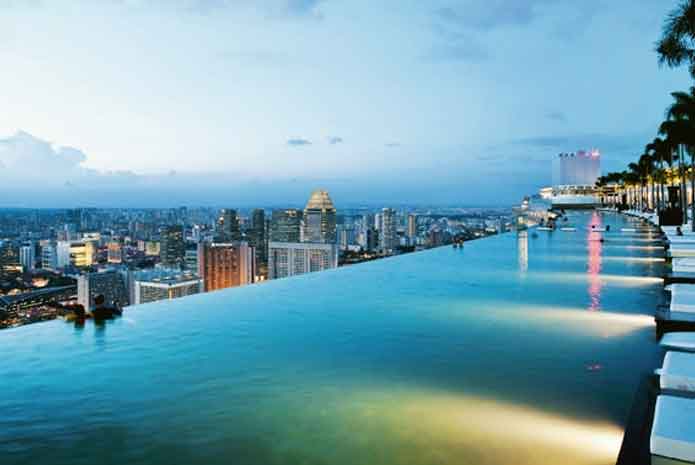 rsz_marina-bay-swimming-pool-1